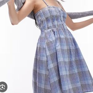 TOPSHOP NWT SMOCKED SUNDRESS BLUE BLACK WHITE PLAID SZ 10